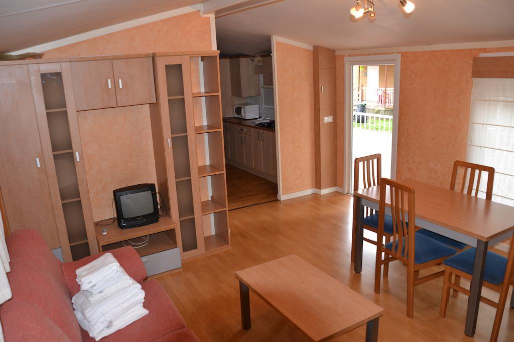 Camping Fuentes Blancas Burgo Camera foto