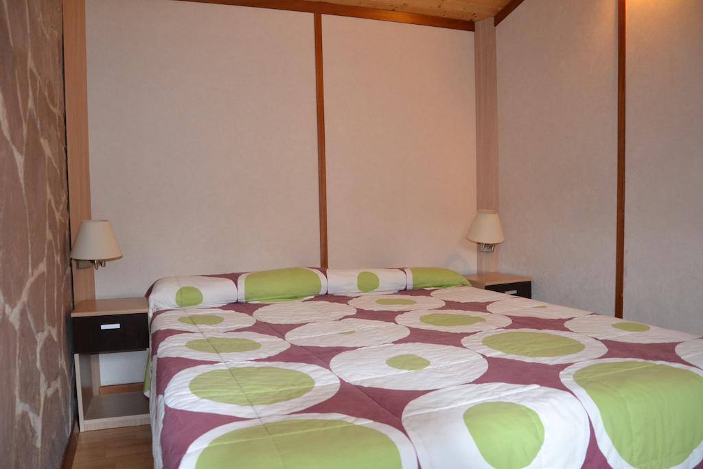 Camping Fuentes Blancas Burgo Camera foto