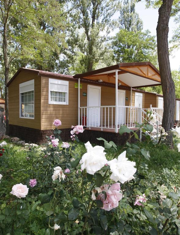 Camping Fuentes Blancas Burgo Camera foto
