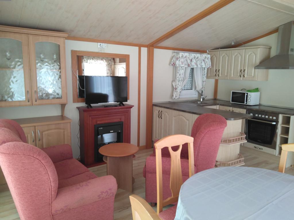 Camping Fuentes Blancas Burgo Esterno foto