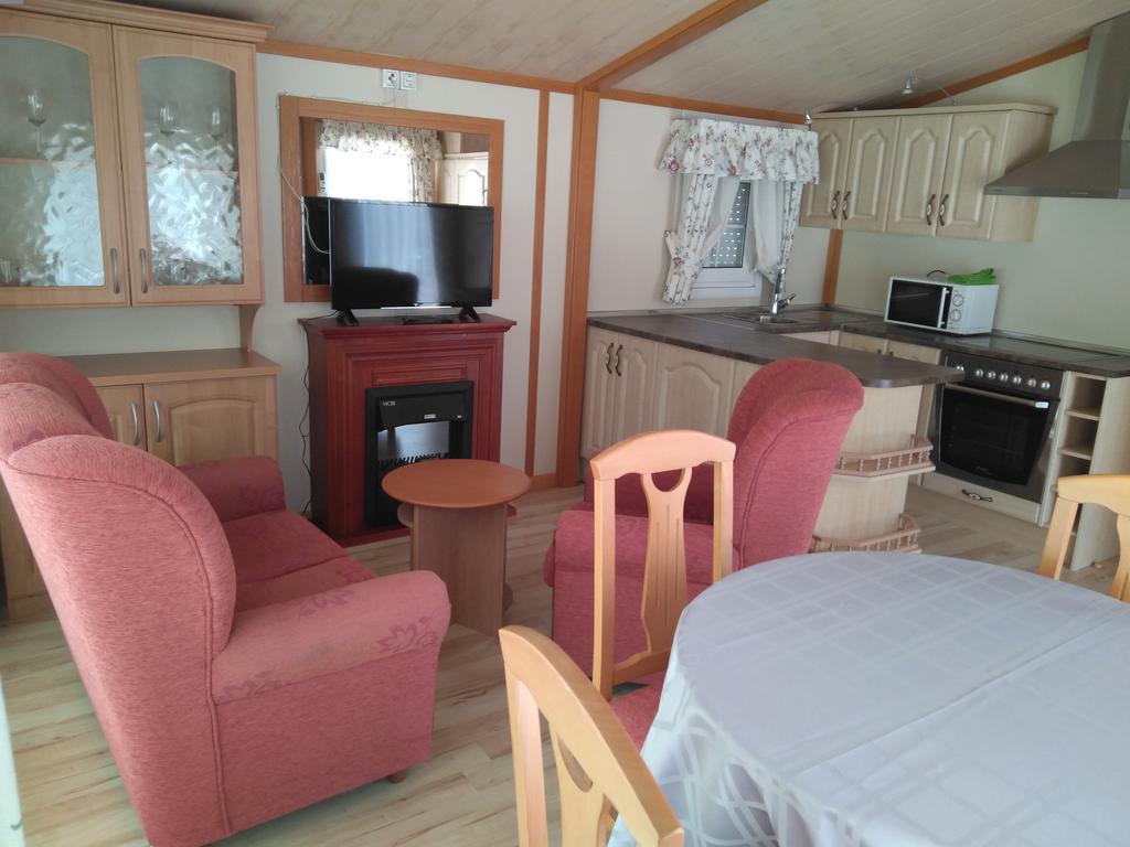 Camping Fuentes Blancas Burgo Esterno foto