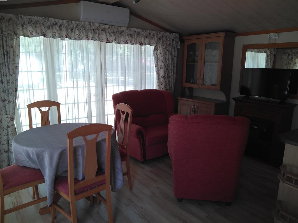 Camping Fuentes Blancas Burgo Esterno foto